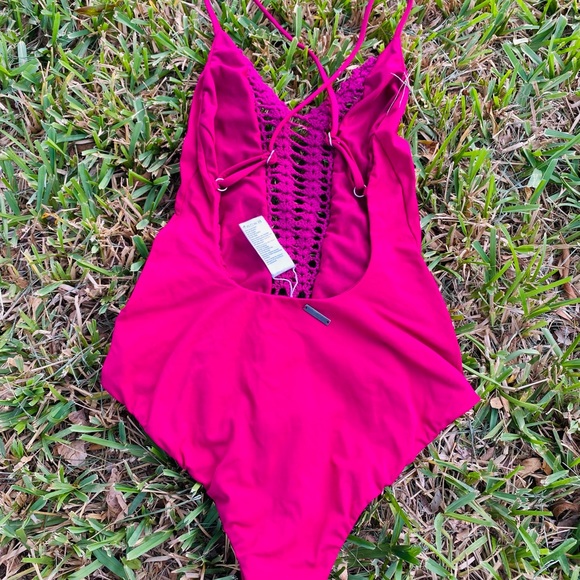 Billabong Swim Nwt One Piece Billabong Swimwear Poshmark